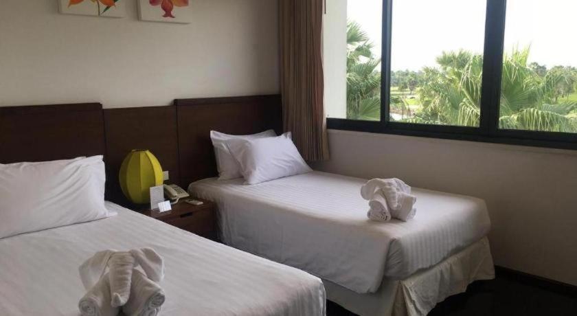 Hotel Suwan Golf & Country Club Nakhon Pathom Exteriér fotografie