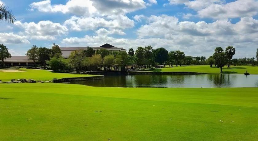 Hotel Suwan Golf & Country Club Nakhon Pathom Exteriér fotografie