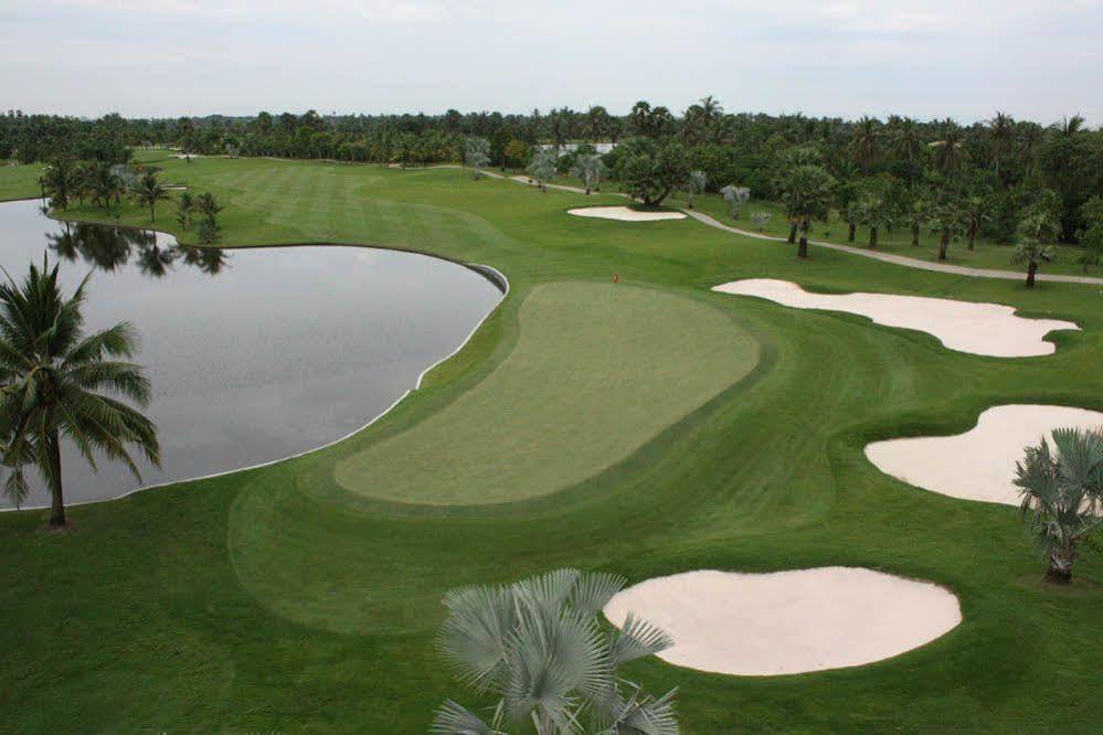 Hotel Suwan Golf & Country Club Nakhon Pathom Exteriér fotografie