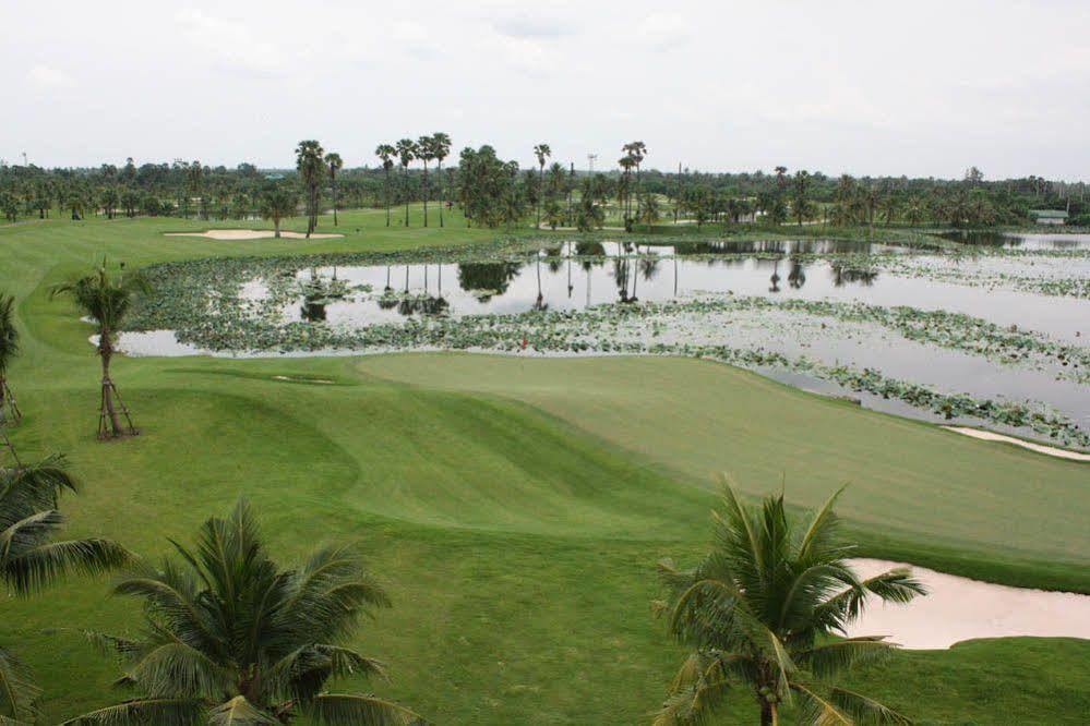 Hotel Suwan Golf & Country Club Nakhon Pathom Exteriér fotografie